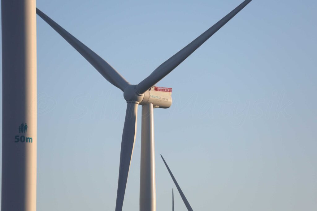 ᐈ 8 найбільших вітрових турбін у світі - великі вітряки - самі великі 2024