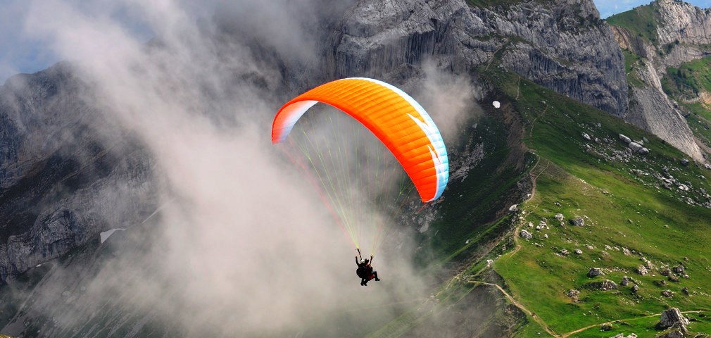 paragliding-in-india_1438933021