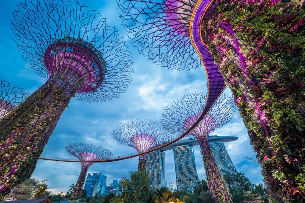 Ніч у Сінгапурі який має найпотужніші паспорти