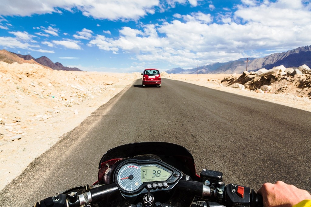 Ладакх є популярним напрямком для мотоциклетних експедицій