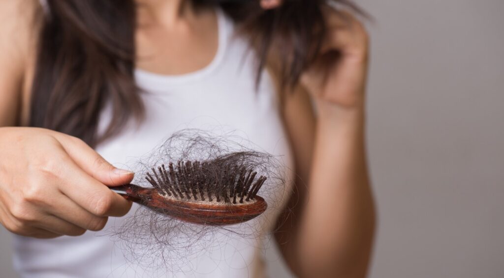Випадання волосся - Як дефіцит заліза впливає на випадання волосся?