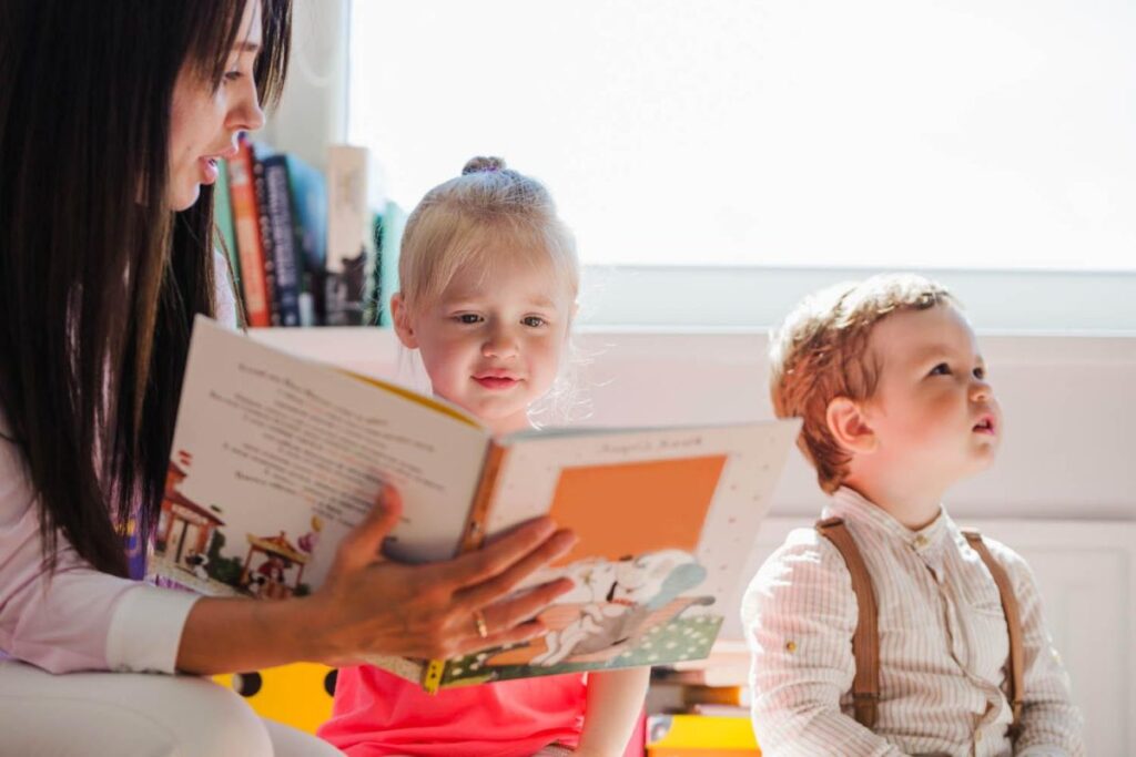 Як навчити дитину читати - Як навчити дитину читати по складах?