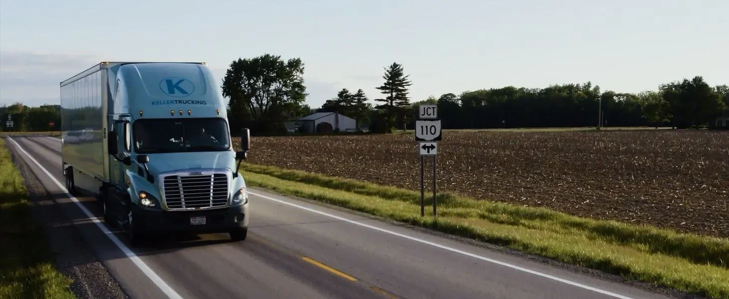Як онлайн база вантажів та перевізників допомагає відправити вантаж за кордон