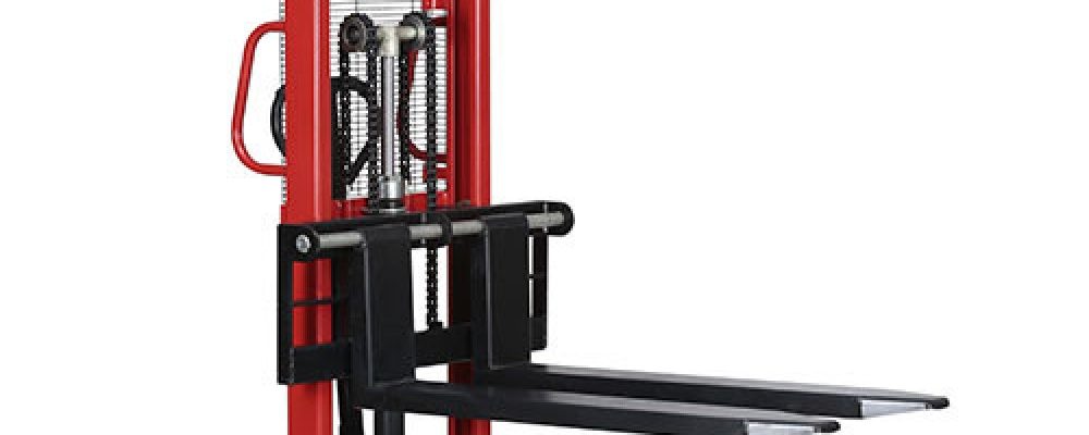 Штабелер і рохля — гідравлічні помічники складської логістики