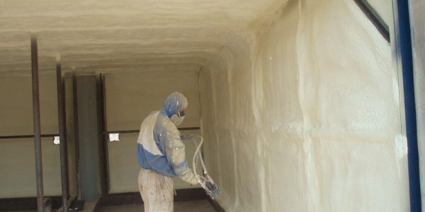 Пінополіуретан (ППУ) — це сучасне рішення для підвищення енергоефективності житла