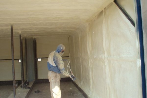 Пінополіуретан (ППУ) — це сучасне рішення для підвищення енергоефективності житла