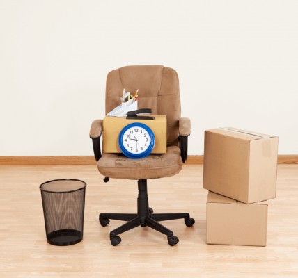 Чому офісний переїзд варто довірити профі