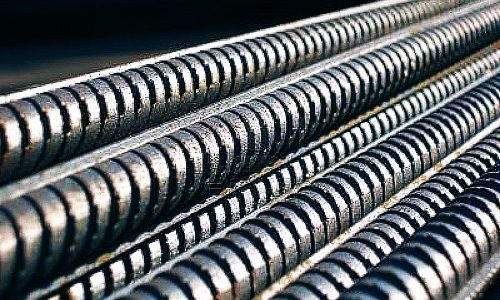 Як правильно гнути арматуру 12 мм для кутів фундаменту, щоб вона не лопнула: інструкція для ідеального каркаса